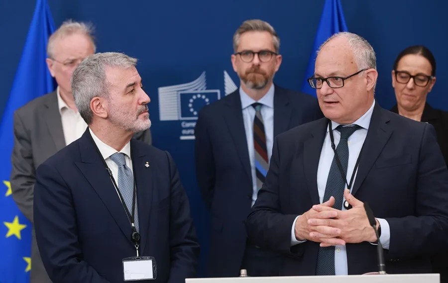 Barcelona y 15 grandes ciudades proponen a la Comisión Europea un macroplan de vivienda