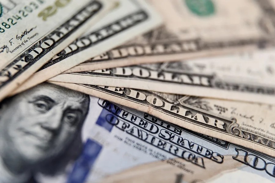 La riqueza del 1 % más rico del mundo ha aumentado en 33,9 billones de dólares desde 2015