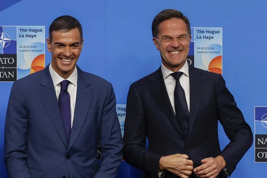El rechazo de España a gastar un 5 % en defensa protagoniza las llegadas de los líderes a la cumbre de la OTAN
