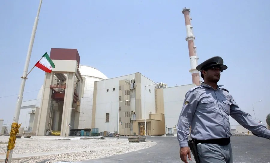 Irán anuncia una nueva planta de enriquecimiento de uranio en respuesta a las críticas del OIEA