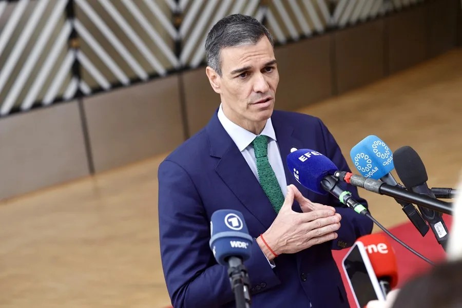Sánchez responde a Trump que España es soberana y critica sus «injustos» aranceles