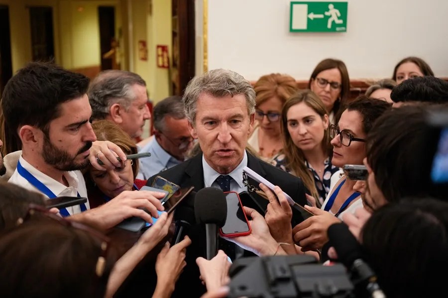 Núñez Feijóo sobre Santos Cerdán: «Empezaron robando en las primarias y no han parado»