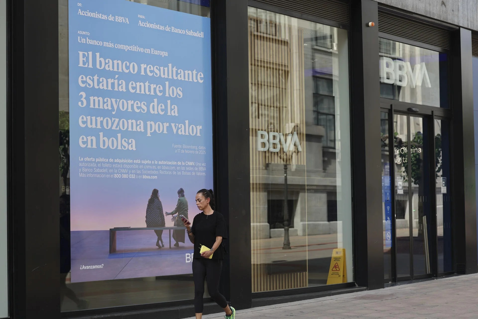 El BBVA sigue adelante con su opa sobre el Banco Sabadell