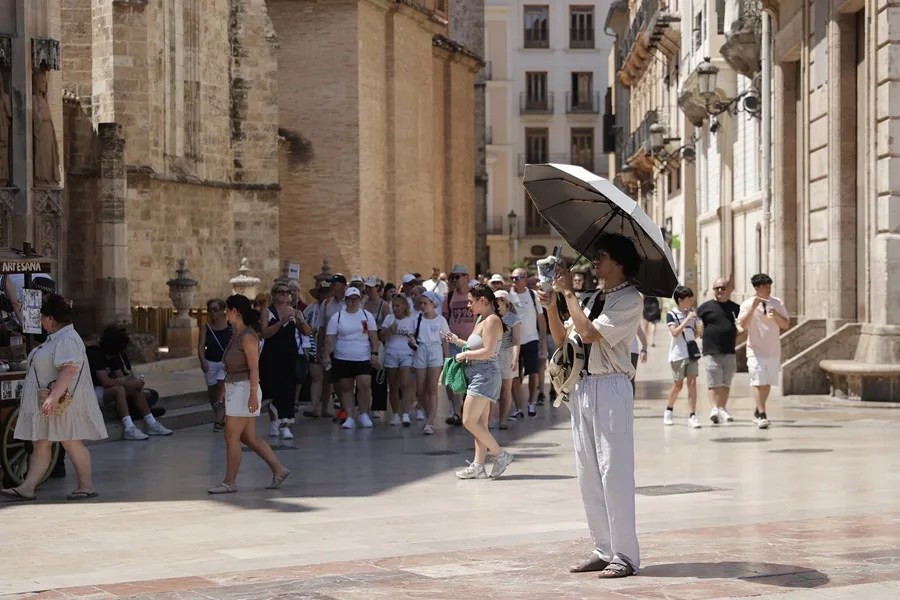 Mueren dos personas de 52 y 53 años por golpe de calor en Castellón y Alicante