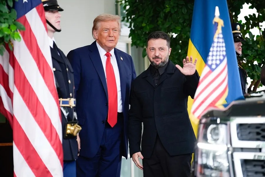 Trump ve posible celebrar cumbre trilateral con Putin y Zelenski «si todo va bien hoy»