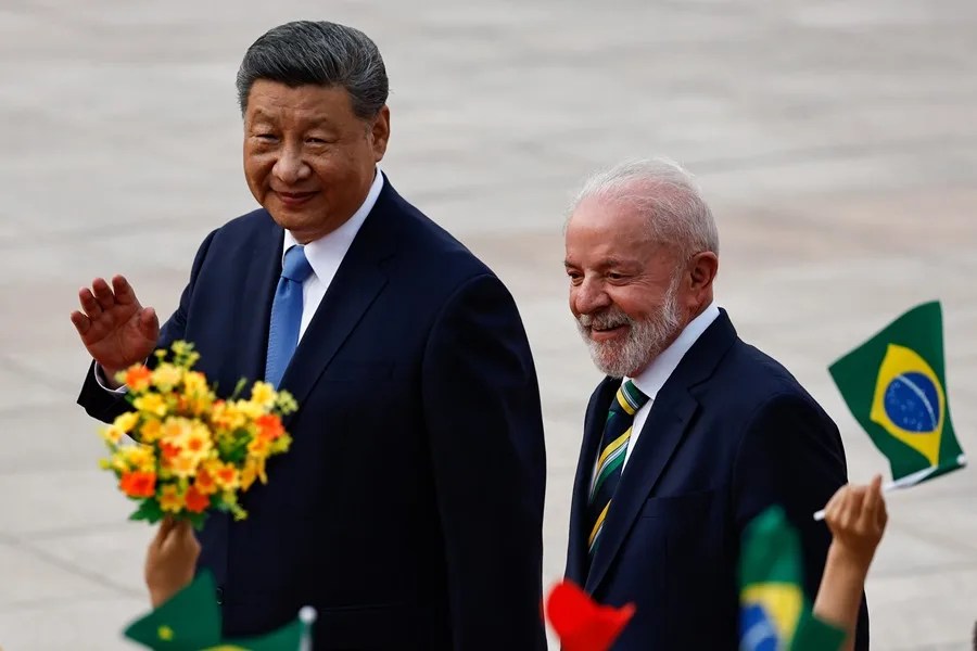 China transmite su apoyo a Brasil y condena el «proteccionismo» tras los aranceles de EE.UU.