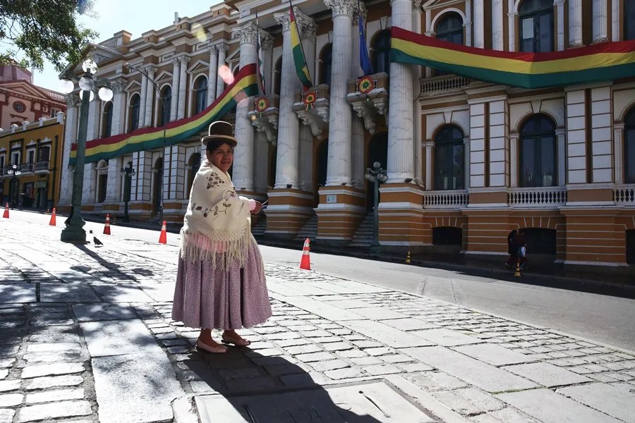 Bolivia acude a las urnas para elegir a presidente y renovar el Legislativo en medio de un llamado a votar nulo