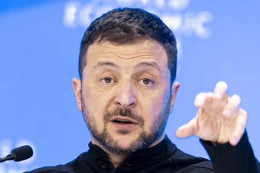 Zelenski dice que la cumbre de Alaska debería abrir el camino a un diálogo a tres bandas