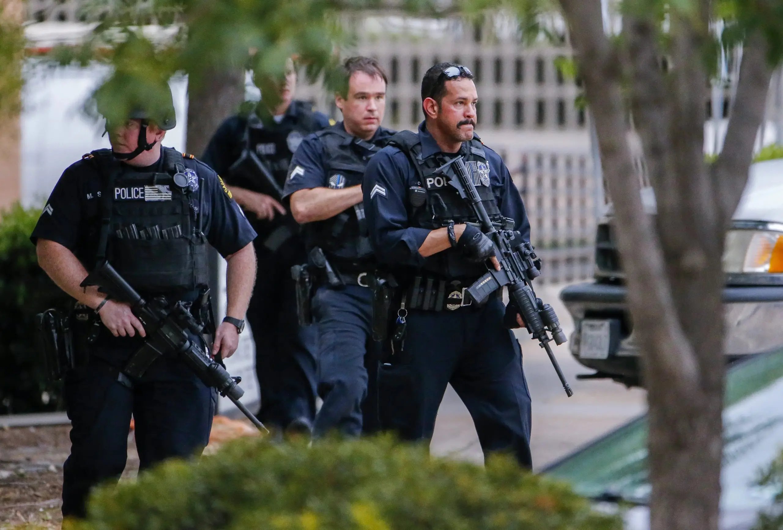 Un tiroteo en una oficina de inmigración en Dallas deja deja dos muertos, incluido el atacante