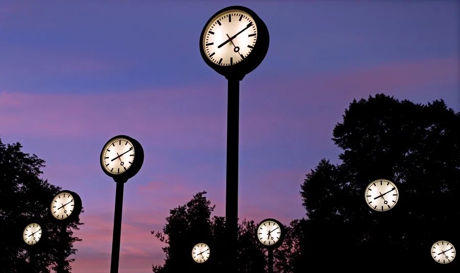 Pedro Sánchez propone a la UE acabar definitivamente con el cambio horario