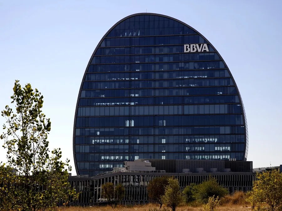 Torres (BBVA) cree que superarán el 50 % del Sabadell por el apoyo de inversores institucionales