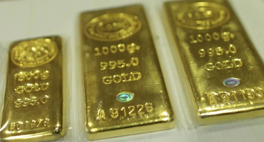 El oro sigue subiendo y alcanza un nuevo récord por encima de los 4.040 dólares