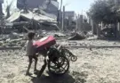 Israel sigue bombardeando Gaza pese a negociaciones, con al menos 10 muertos esta noche