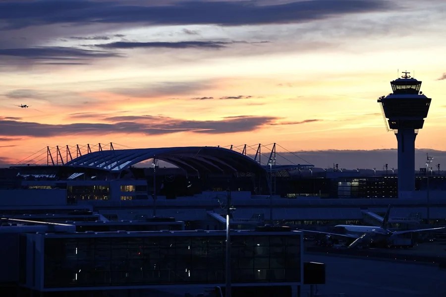 Los drones obligan al aeropuerto de Múnich a cerrar temporalmente por segunda noche