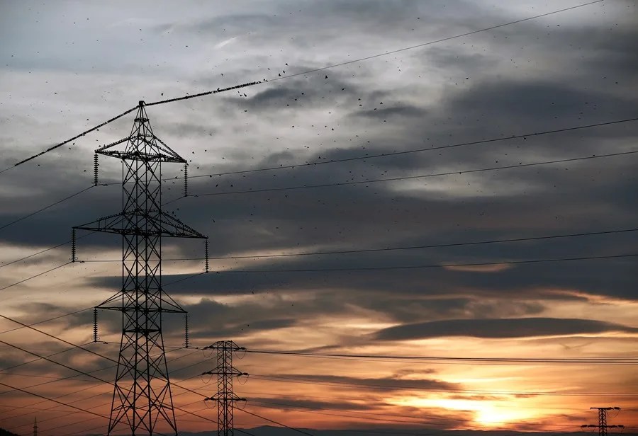 El apagón ibérico se debió a una «cascada de sobrevoltaje» y no a la generación renovable