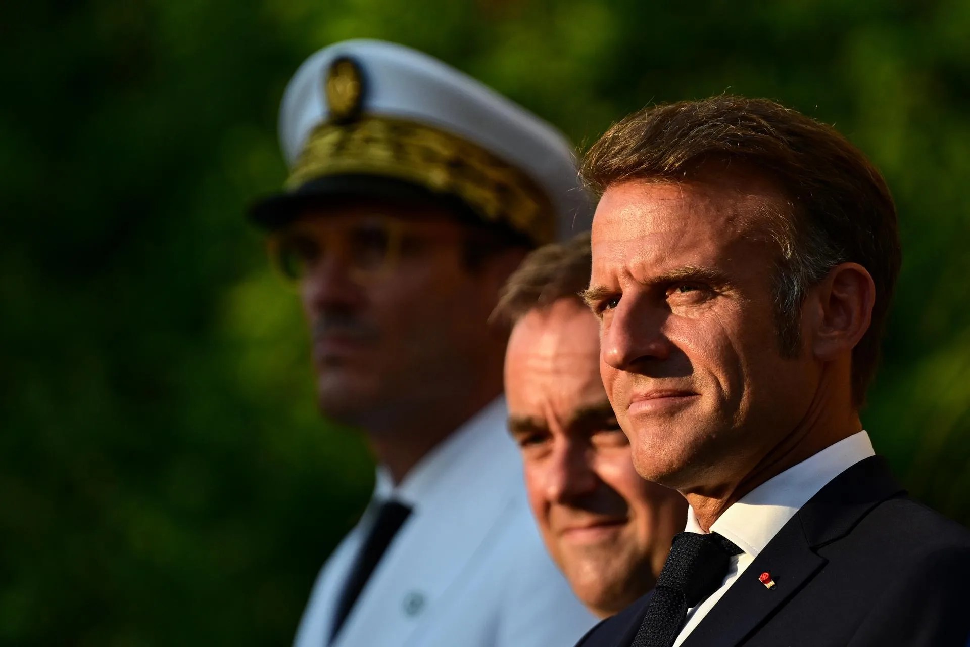 Macron da hasta el miércoles a Lecornu para explorar pactos que den estabilidad a Francia tras su dimisión