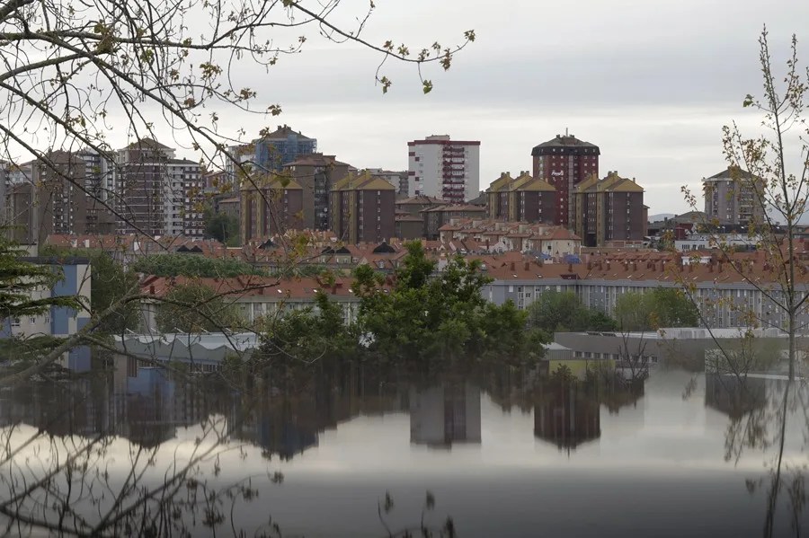 La compra de vivienda por extranjeros crece un 2 % con británicos y marroquíes a la cabeza