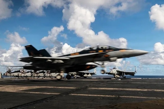 Donald Trump avisa que «empezará a detener» el avance de los narcotraficantes de Venezuela por tierra