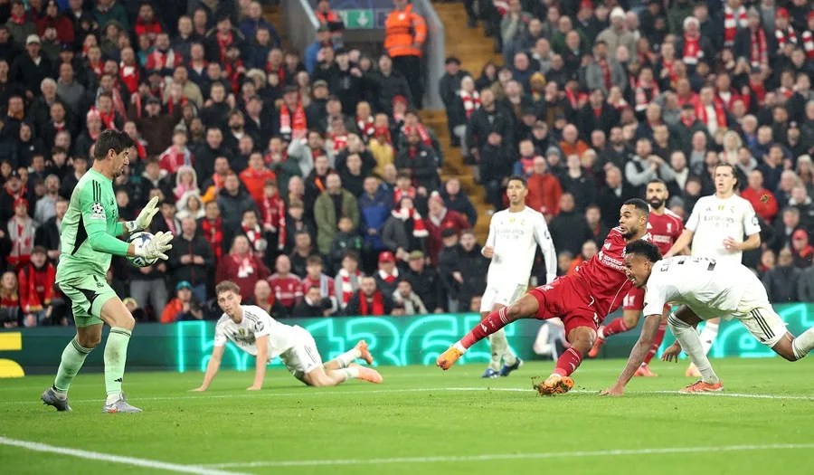 1-0. El Real Madrid resucita al Liverpool