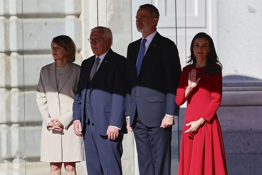 Los reyes reciben con honores militares al presidente de Alemania en su visita de Estado