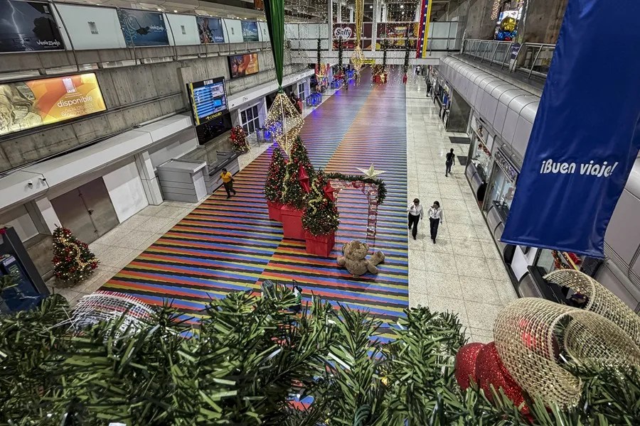 Venezuela coordina acciones para garantizar la continuidad de los vuelos tras el aviso de precaución