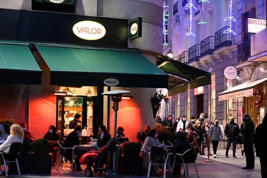 La Navidad generará 127.000 empleos en España, la mayoría en comercio, hostelería y transporte