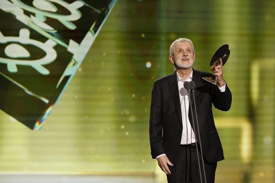 «Los domingos» y «Anatomía de un instante» triunfan en los Premios Forqué