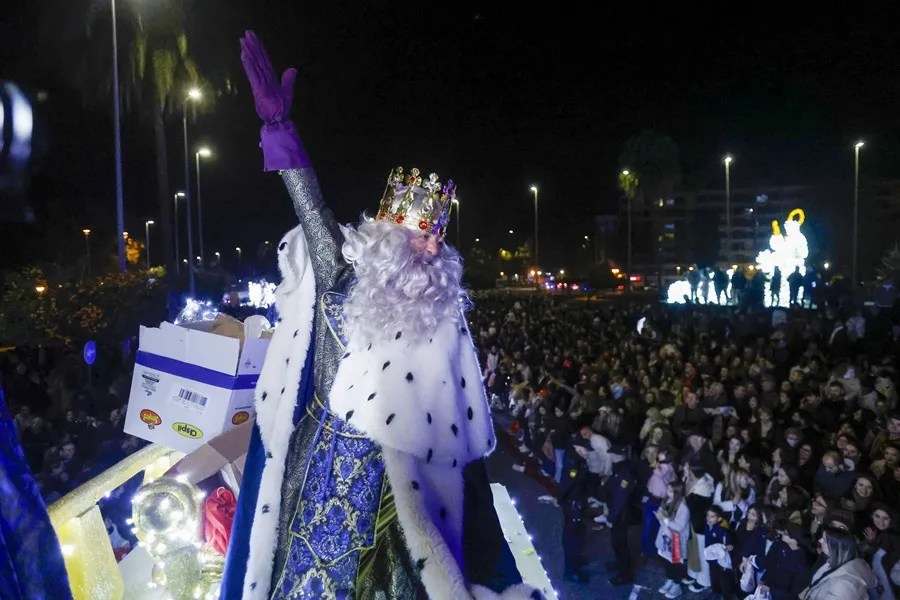 La borrasca obliga a reprogramar las cabalgatas de Reyes en distintas ciudades