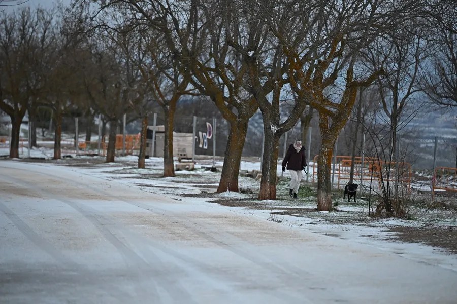 La borrasca Francis pone a casi toda España en alerta por frío, nevadas o viento