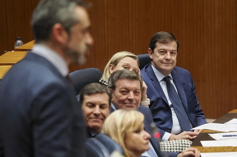 Las elecciones de Castilla y León, abocadas al 15 de marzo