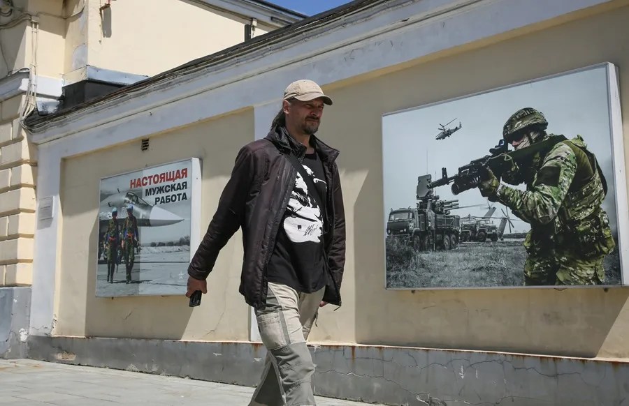 Rusia celebra el Día del Defensor de la Patria en vísperas de que se cumpla el cuarto año guerra