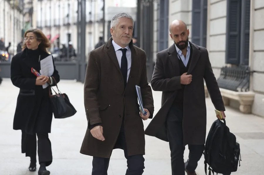 Interior suspende a otro mando por coaccionar a la denunciante del ‘número dos’ de la Policía Nacional