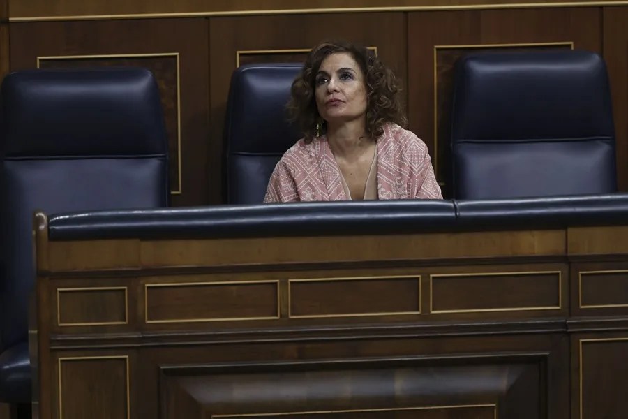 El Congreso echará abajo este jueves la moratoria de desahucios y avalará la subida de las pensiones