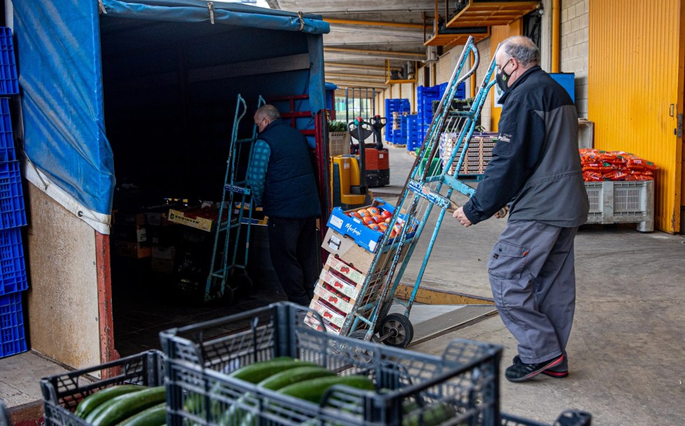 El Consejo de Estado rechaza la reforma del registro horario y Trabajo mantiene que debe ser aprobado