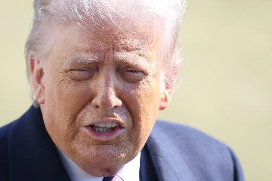 Trump baraja «tomar el control de todo» Irán o retirarse «en dos o tres días»