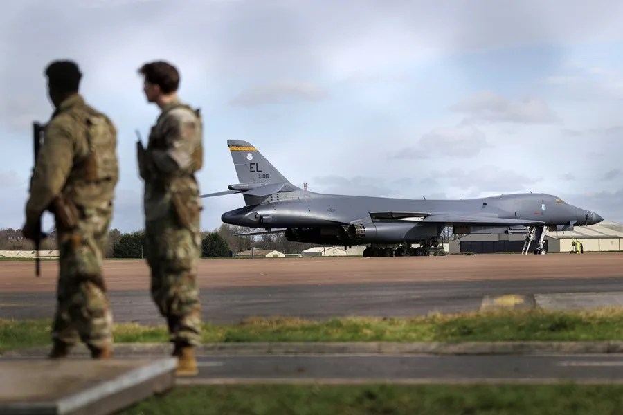 El Pentágono prepara opciones militares para el «golpe final» en la guerra contra Irán