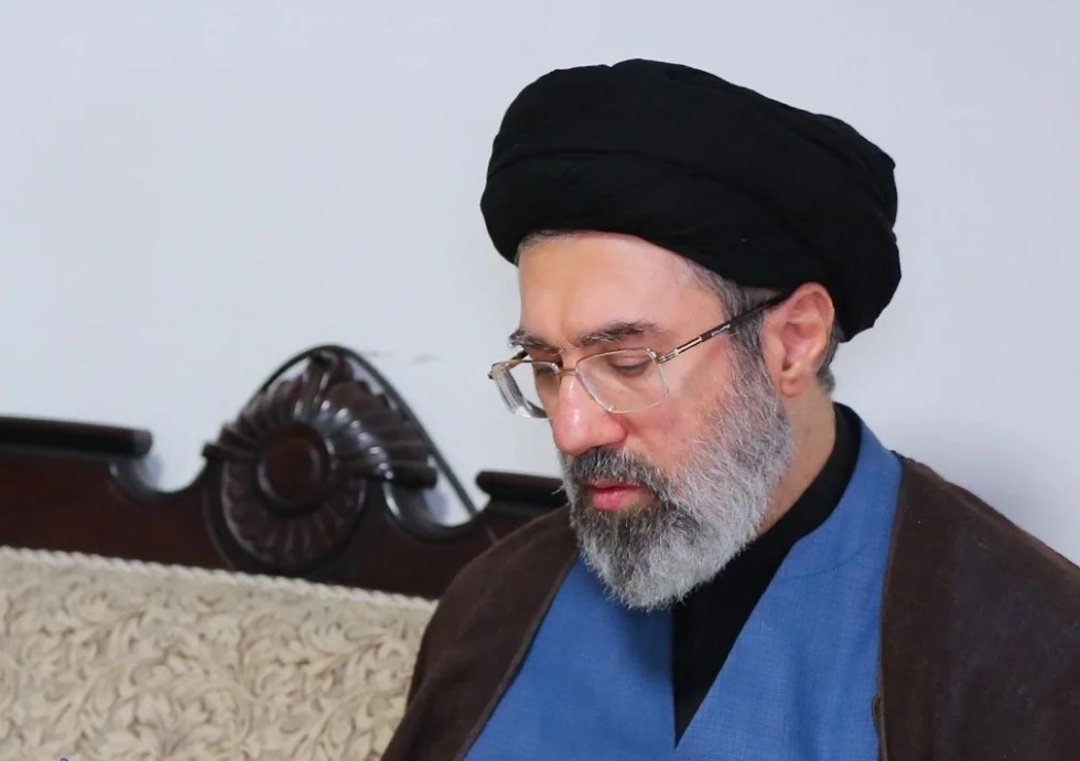 Trump ofrece una recompensa de diez millones de dólares por información sobre líderes de Irán