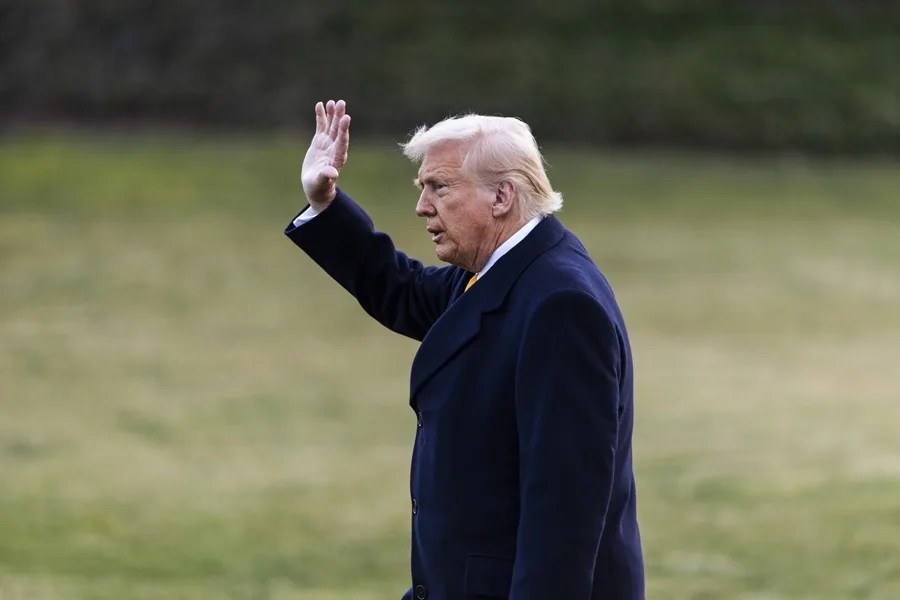 Trump avisa a la OTAN de «un futuro muy malo» si los aliados no ayudan a EE.UU. en Irán