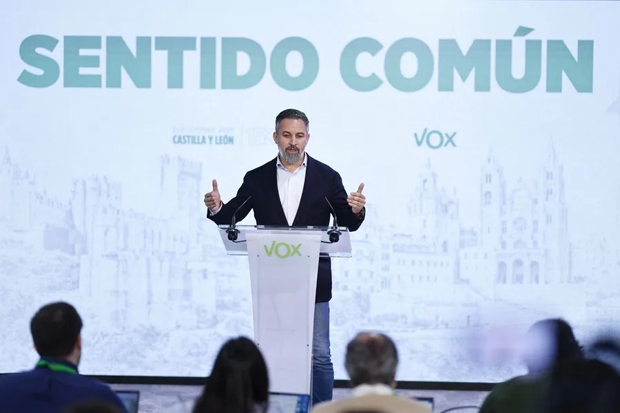 Abascal confirma que Vox entrará en los gobiernos autonómicos si hay acuerdos programáticos con el PP