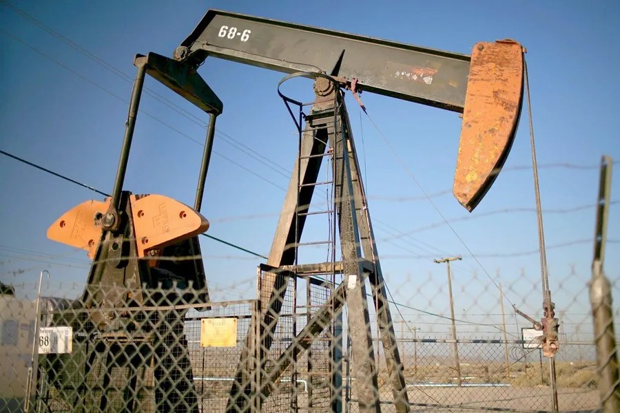 El petróleo sigue su escalada: el de brent ya cotiza por encima de los 107 dólares