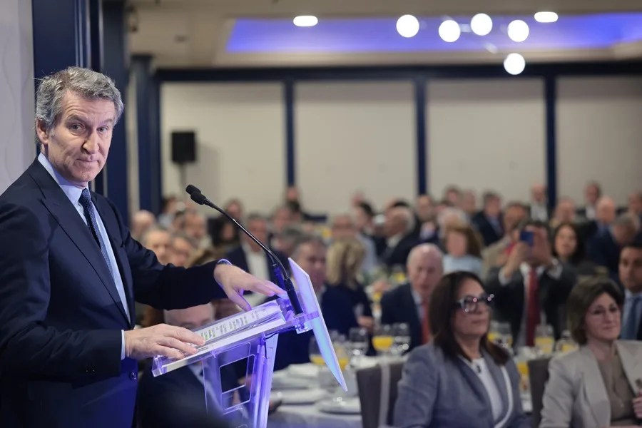 Feijóo acusa a Sánchez de ir «contra la seguridad de España» por intereses electorales