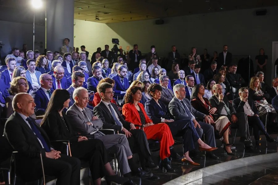 Montero advierte en Los Desayunos de RTVE y EFE que la crisis por esta guerra es «más profunda» en términos políticos