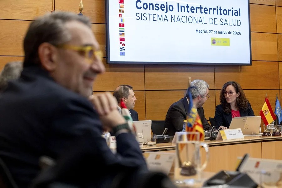 Sanidad y las comunidades acuerdan una mediación para solucionar la huelga de médicos