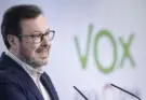 Críticos de Vox liderados por Iván Espinosa exigen un congreso extraordinario del partido