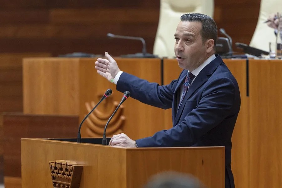 María Guardiola no logra la investidura en Extremadura tras el voto en contra de Vox