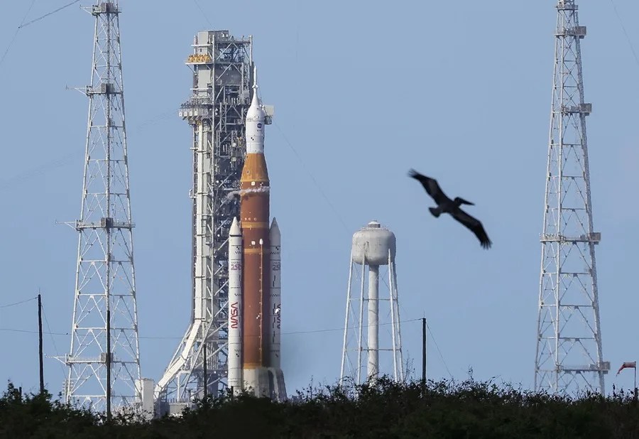 Despega la histórica misión Artemis II, que busca el regreso del ser humano a la Luna tras 50 años