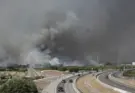 El incendio de Vall d’Uixò (Castellón) deja 15.000 desalojados en 15 municipios y sigue descontrolado