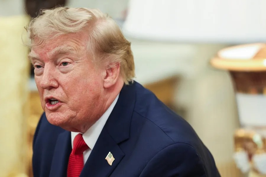 Trump pausa tres días los aranceles del 50 % a Canadá y asegura que hay un acuerdo