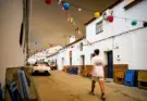 Más de 150 efectivos, principalmente por tierra, combaten el incendio de Niebla (Huelva)