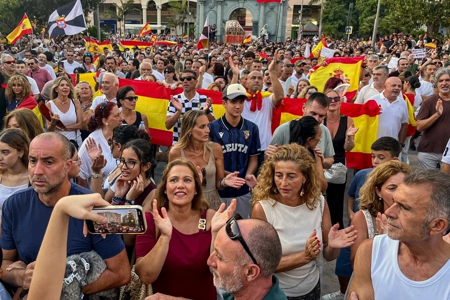 Miles de ceutíes claman “Basta ya” y exigen respuestas a España y Europa